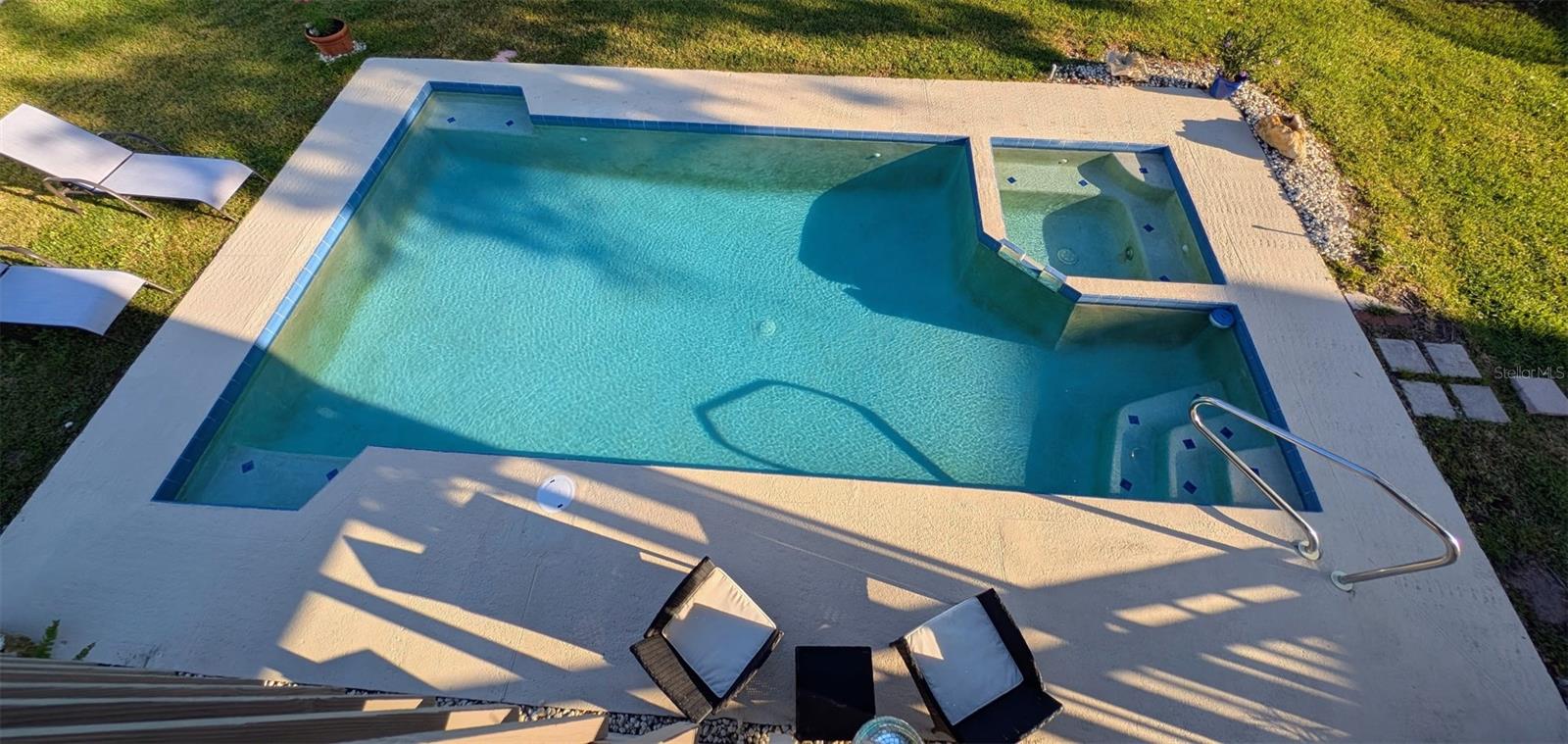 BAYWOOD VILLAGE SEC 5 - Residential