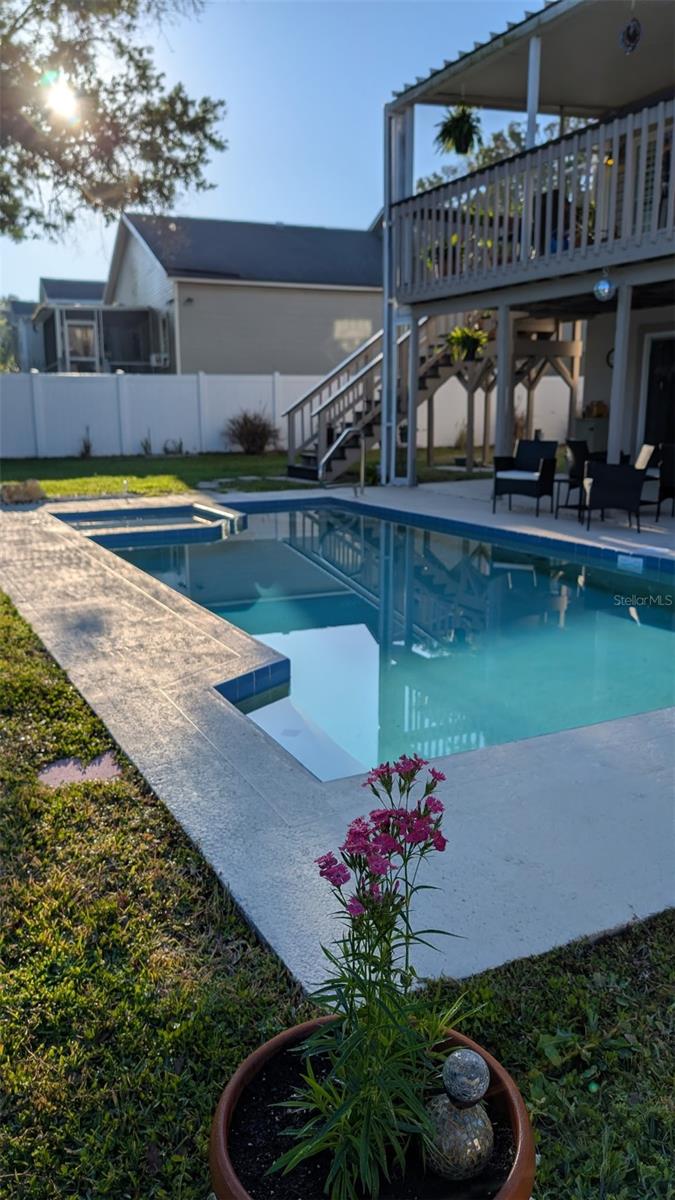 BAYWOOD VILLAGE SEC 5 - Residential