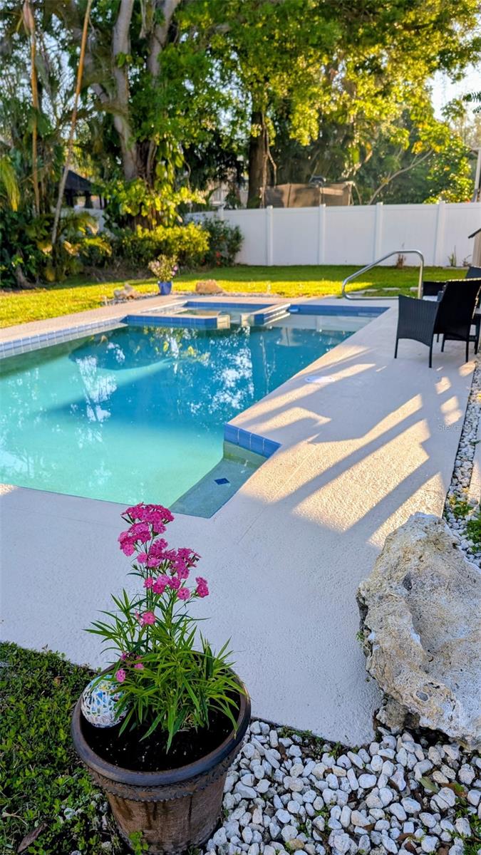 BAYWOOD VILLAGE SEC 5 - Residential