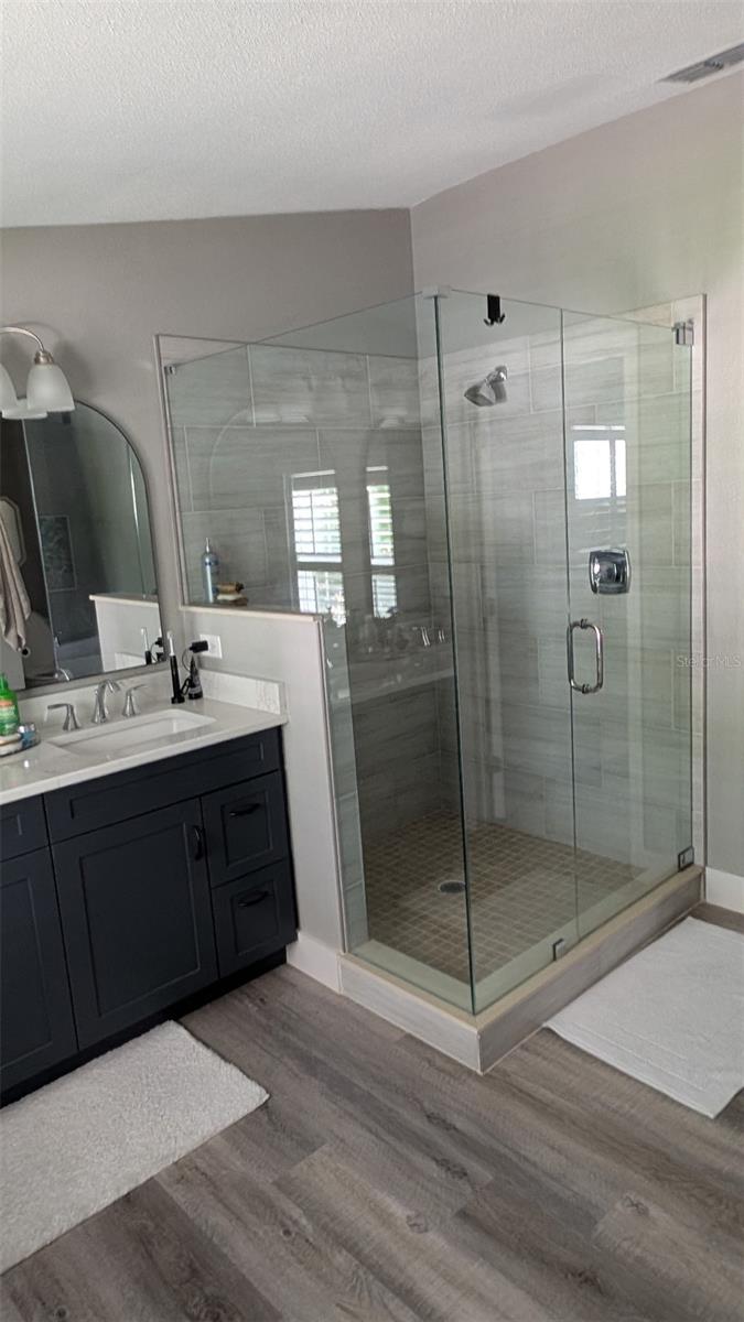 BAYWOOD VILLAGE SEC 5 - Residential