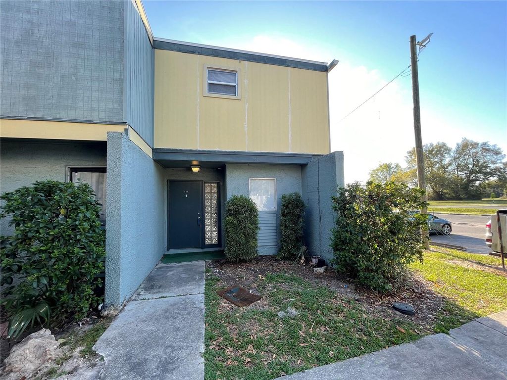 Photo of 719 SW 75th Street #103, Gainesville, FL 32607 (MLS # GC538364)