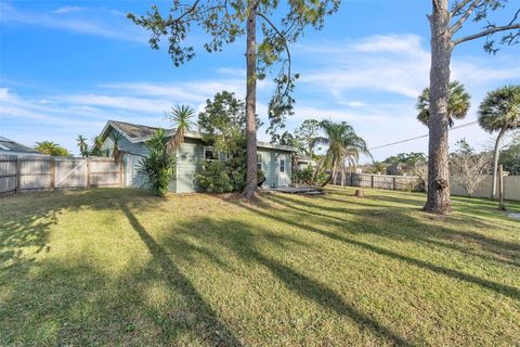 A home in WINTER SPRINGS