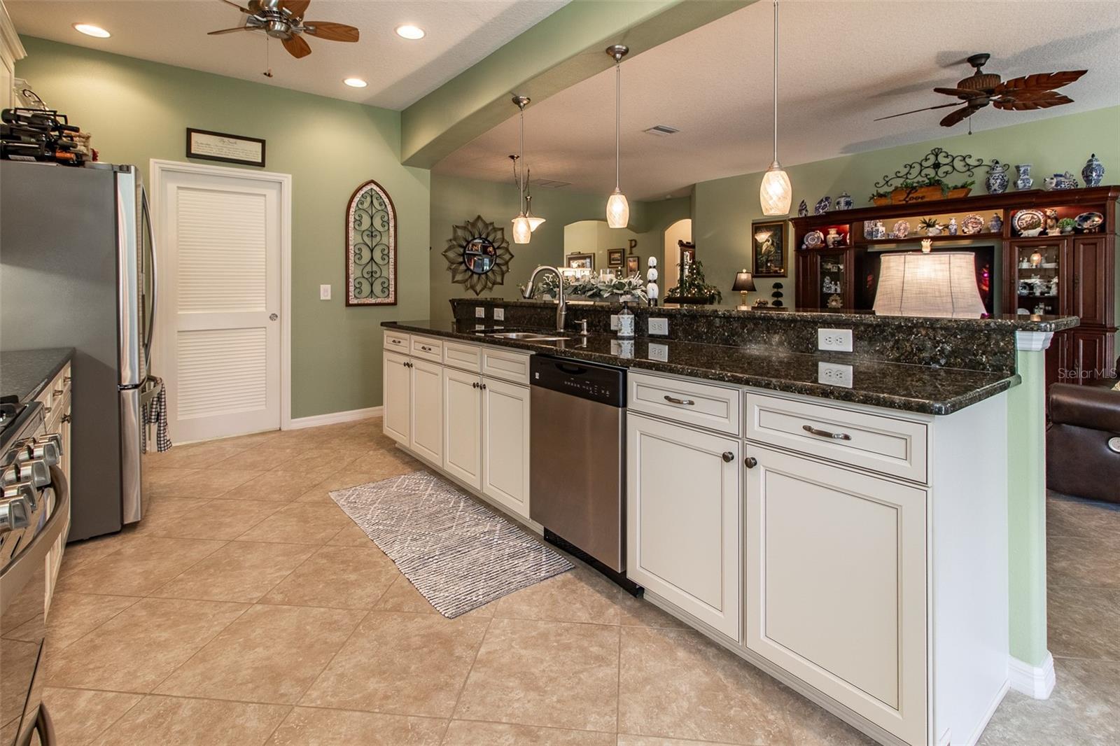 SUMMERGLEN PH 05 - Residential