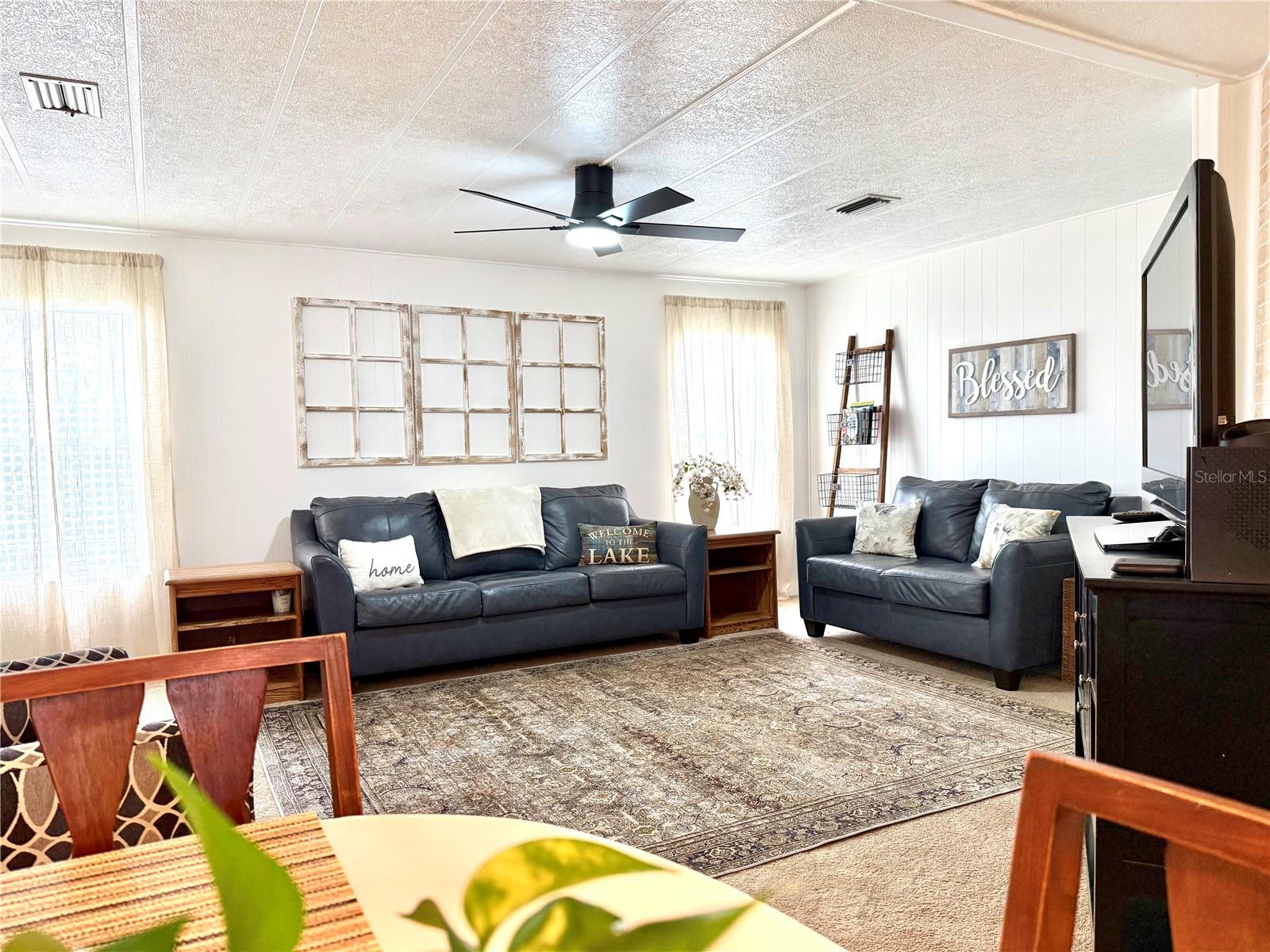 CLERMONT EMERALD LAKES CO-OP LT 01 - Residential