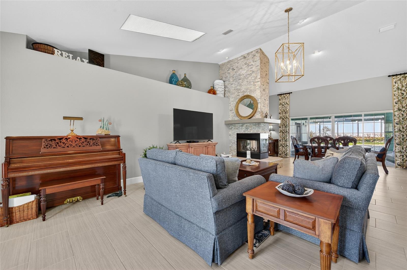 SILVER SANDS SEC D - Residential