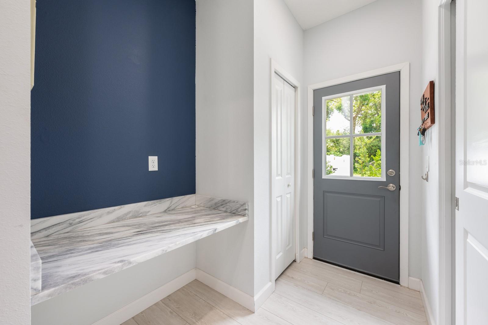 LAKE HELEN - Residential