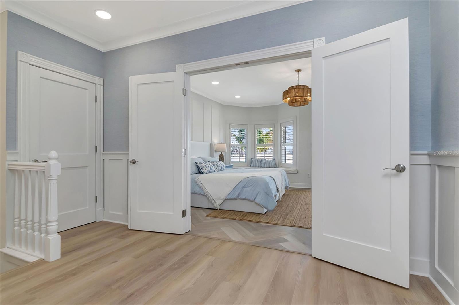 BOCA CIEGA ISLE - Residential