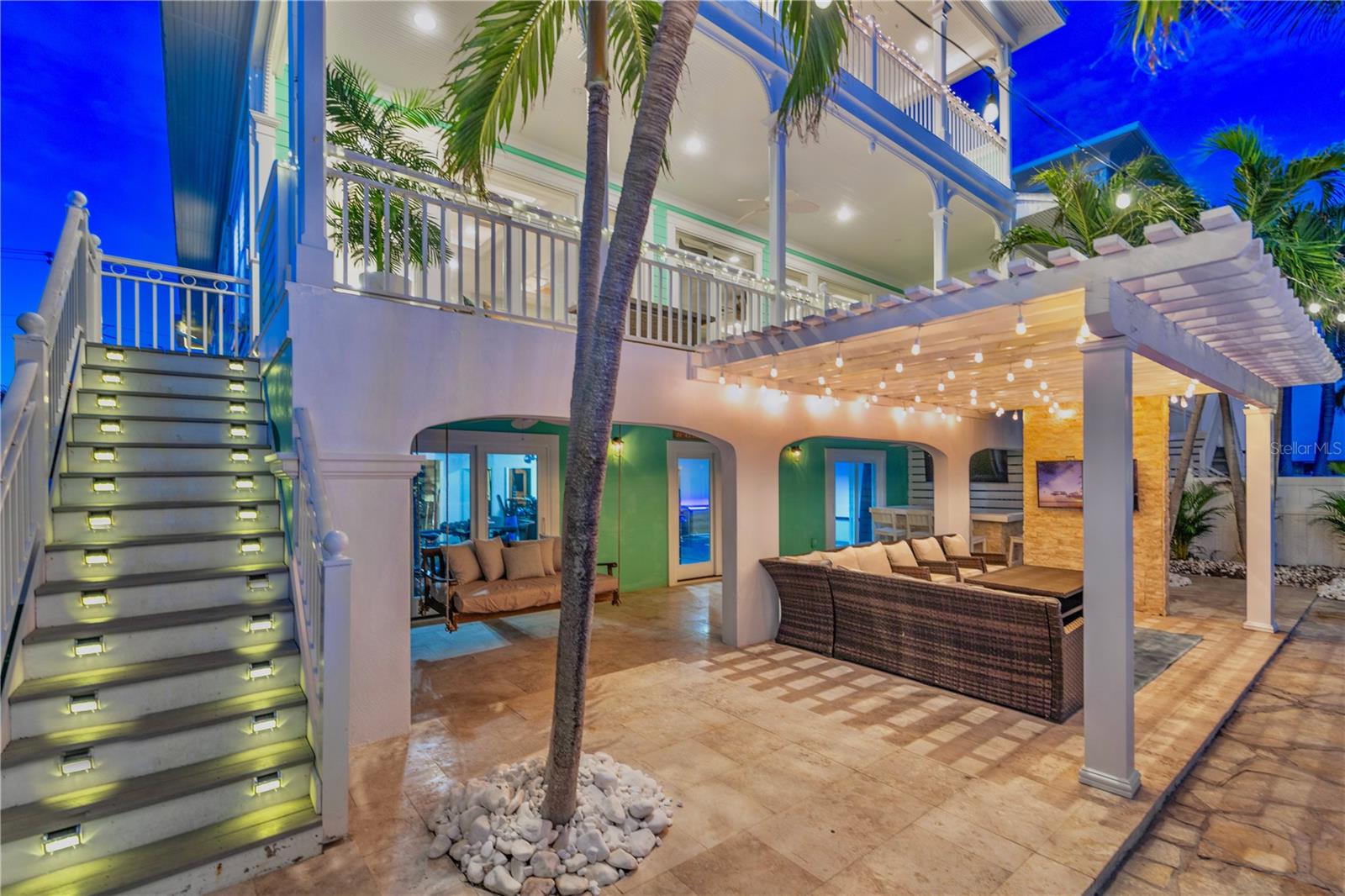 BOCA CIEGA ISLE - Residential