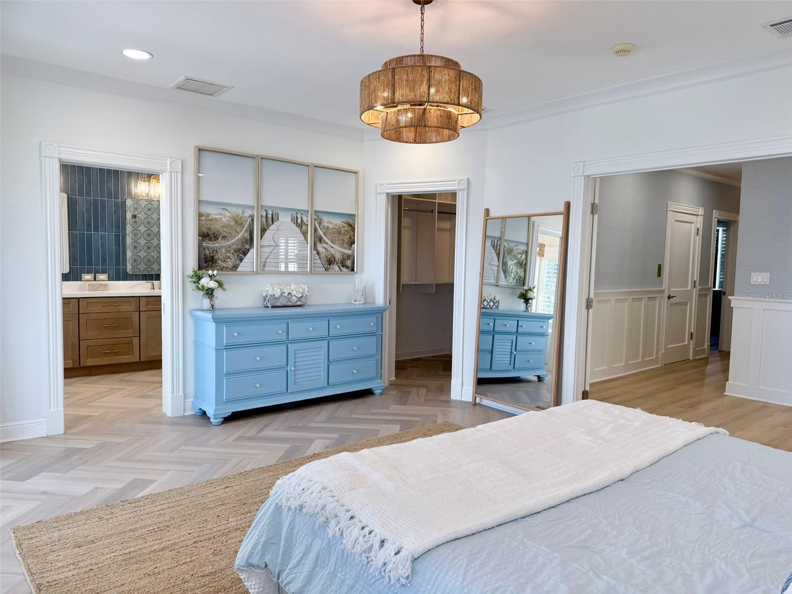 BOCA CIEGA ISLE - Residential