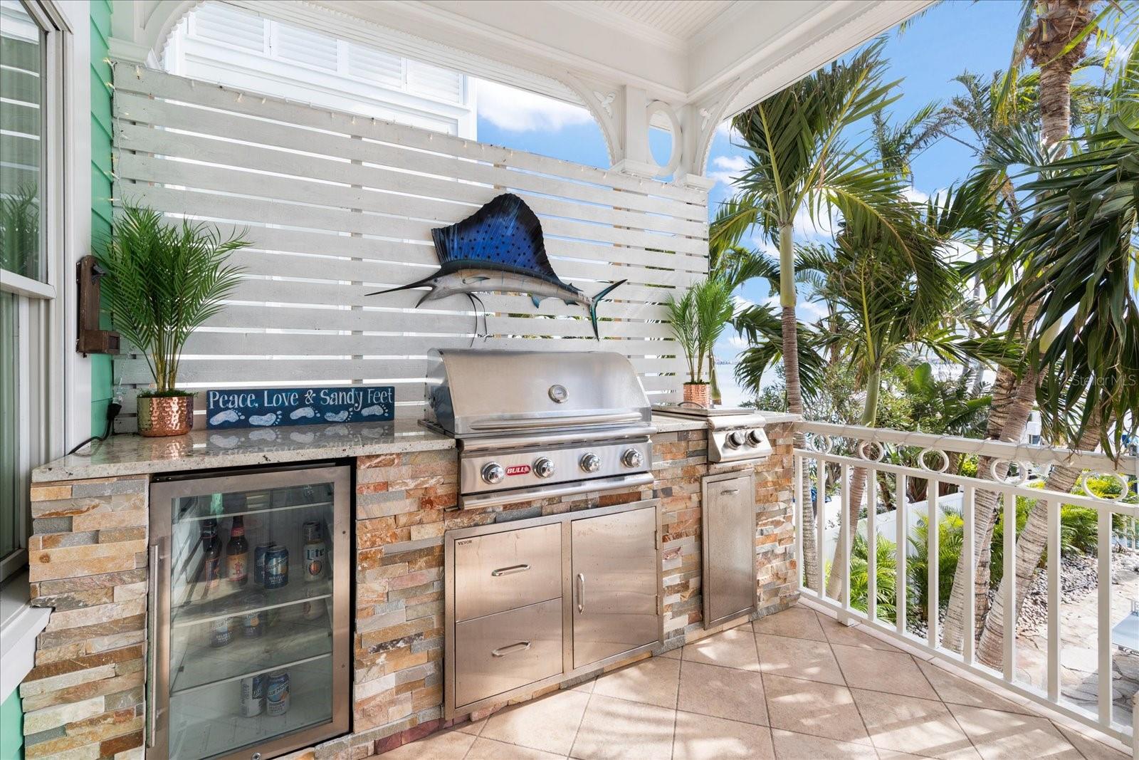 BOCA CIEGA ISLE - Residential