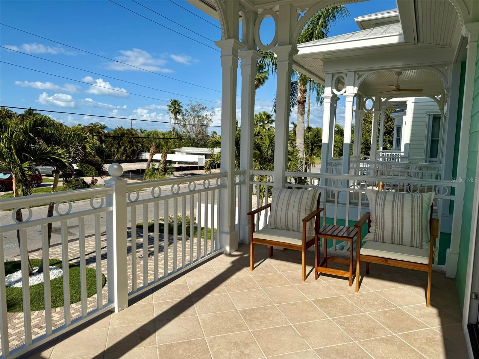 BOCA CIEGA ISLE - Residential