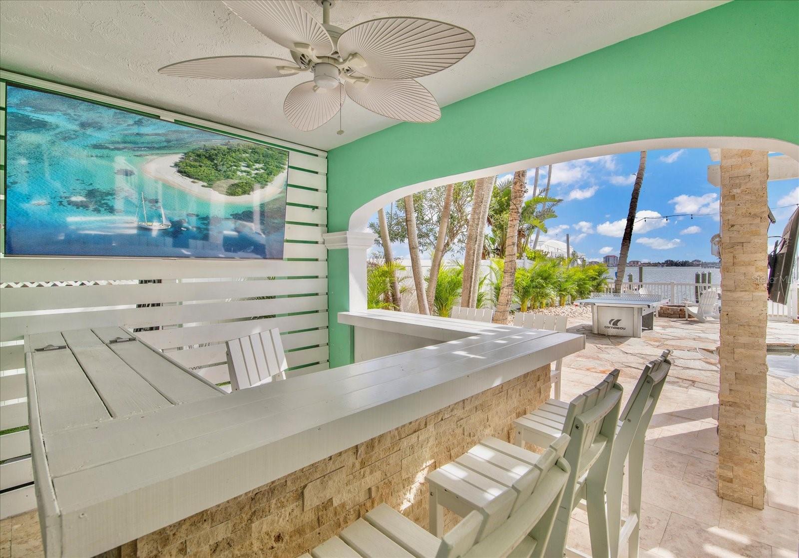 BOCA CIEGA ISLE - Residential