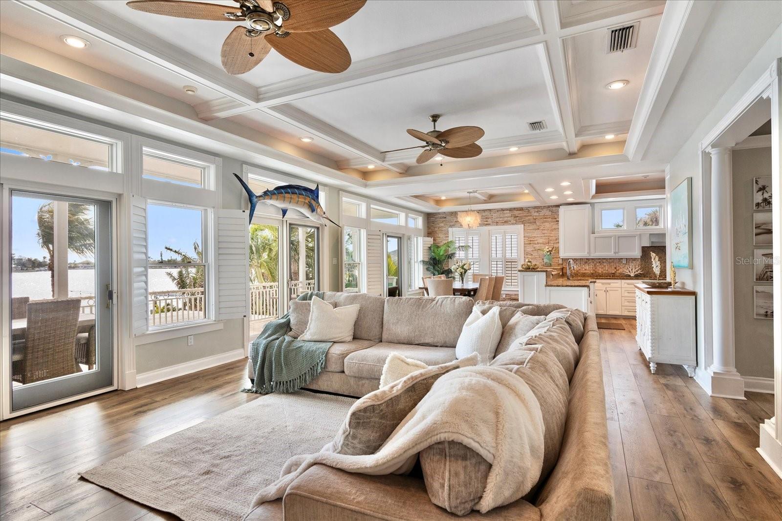 BOCA CIEGA ISLE - Residential