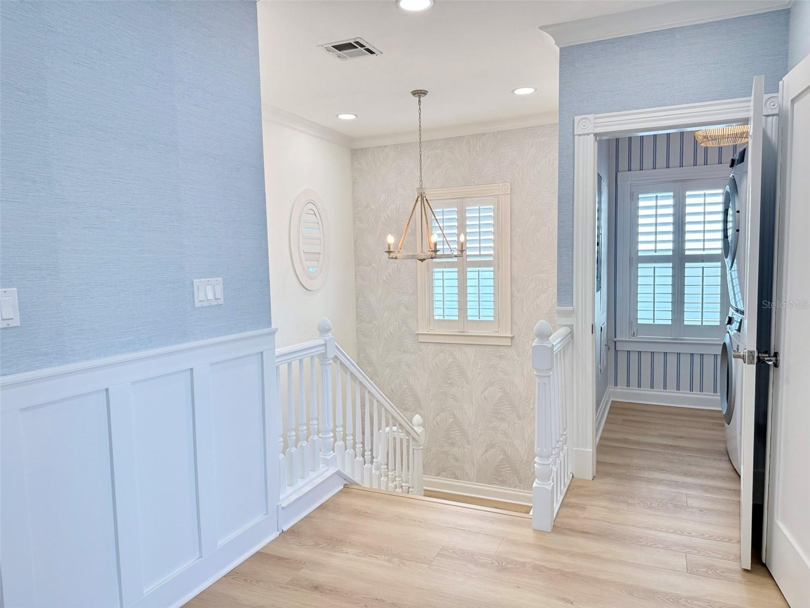 BOCA CIEGA ISLE - Residential