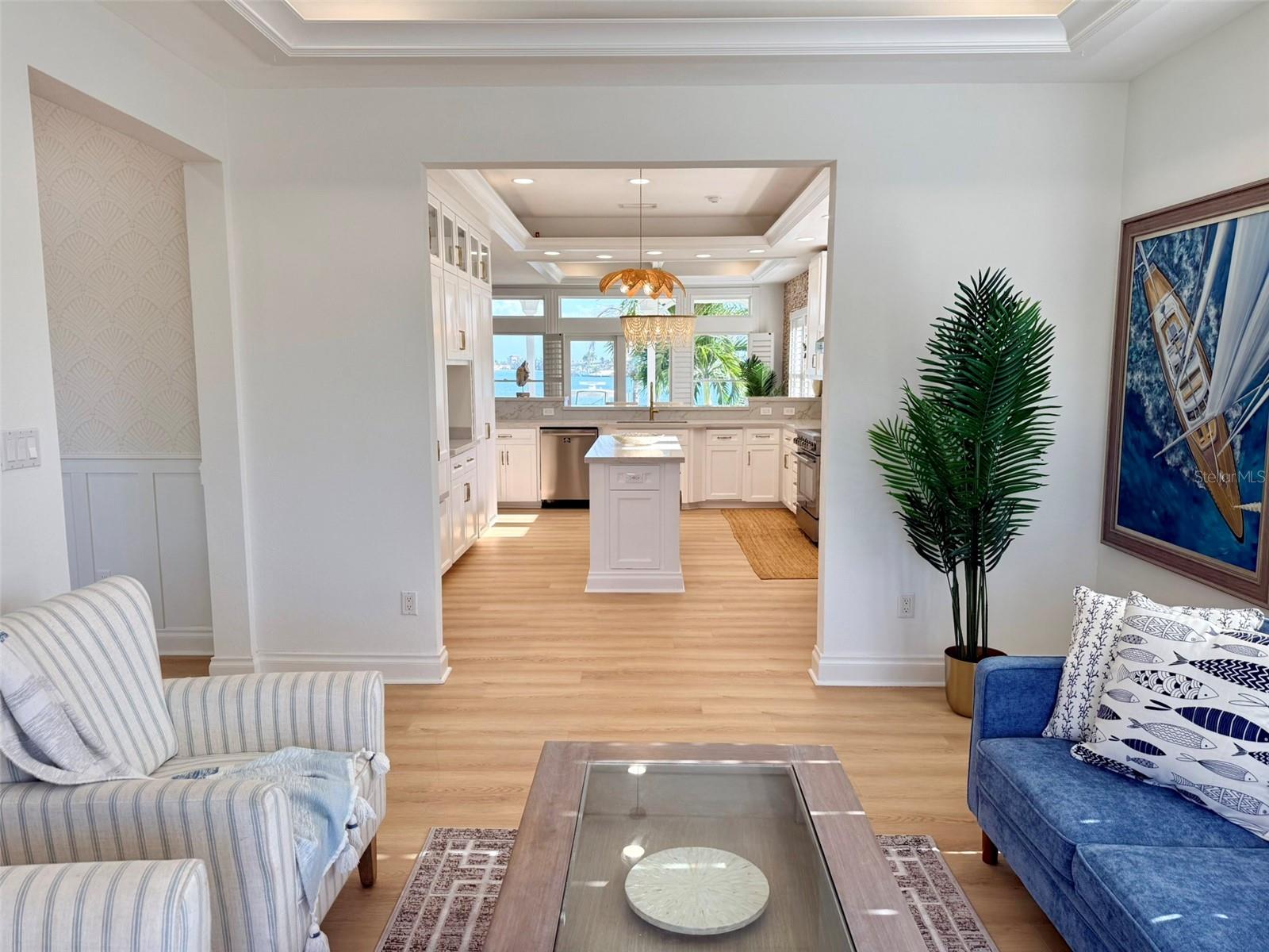 BOCA CIEGA ISLE - Residential