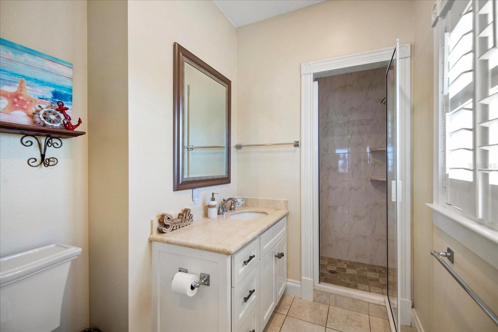 BOCA CIEGA ISLE - Residential