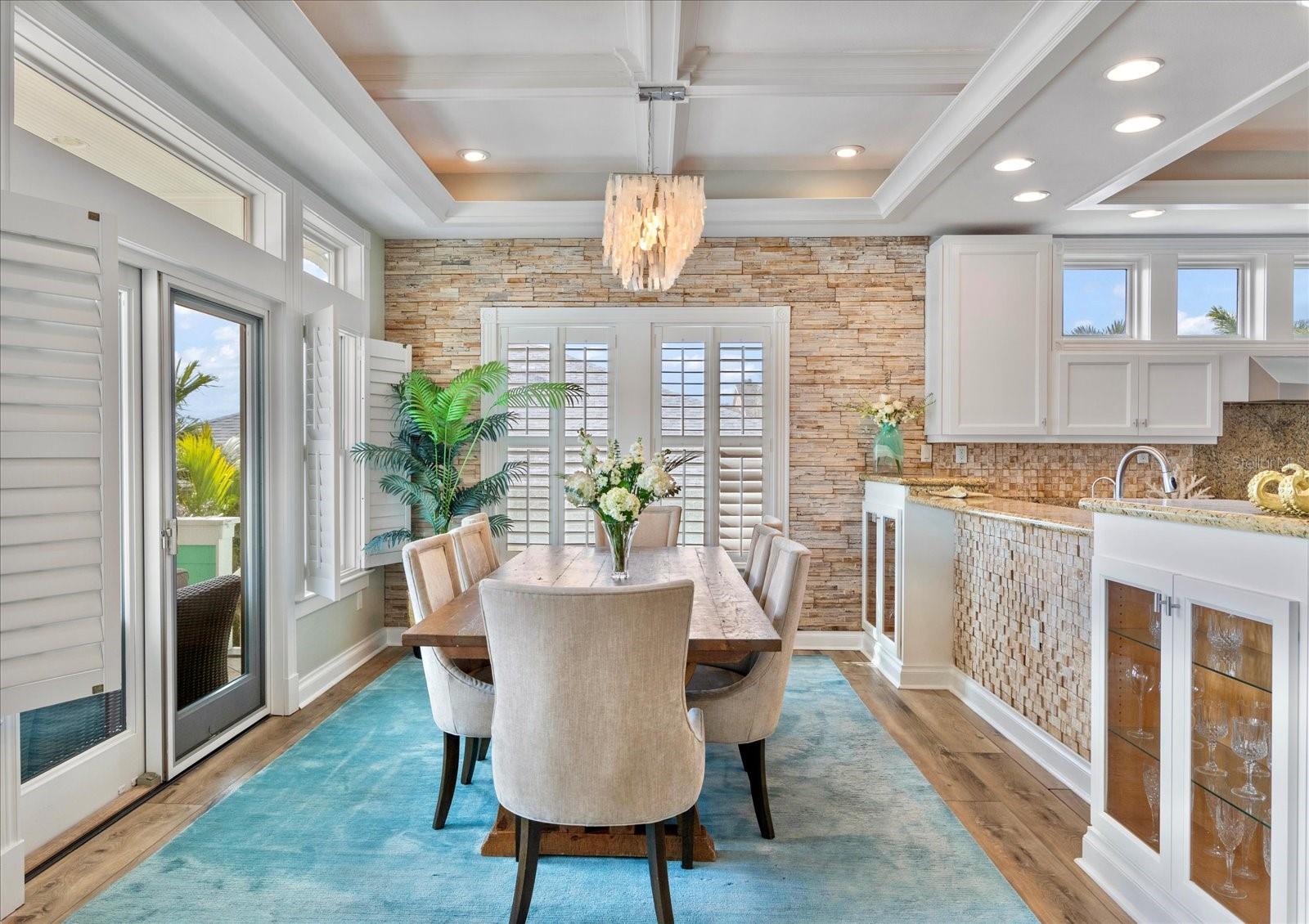 BOCA CIEGA ISLE - Residential