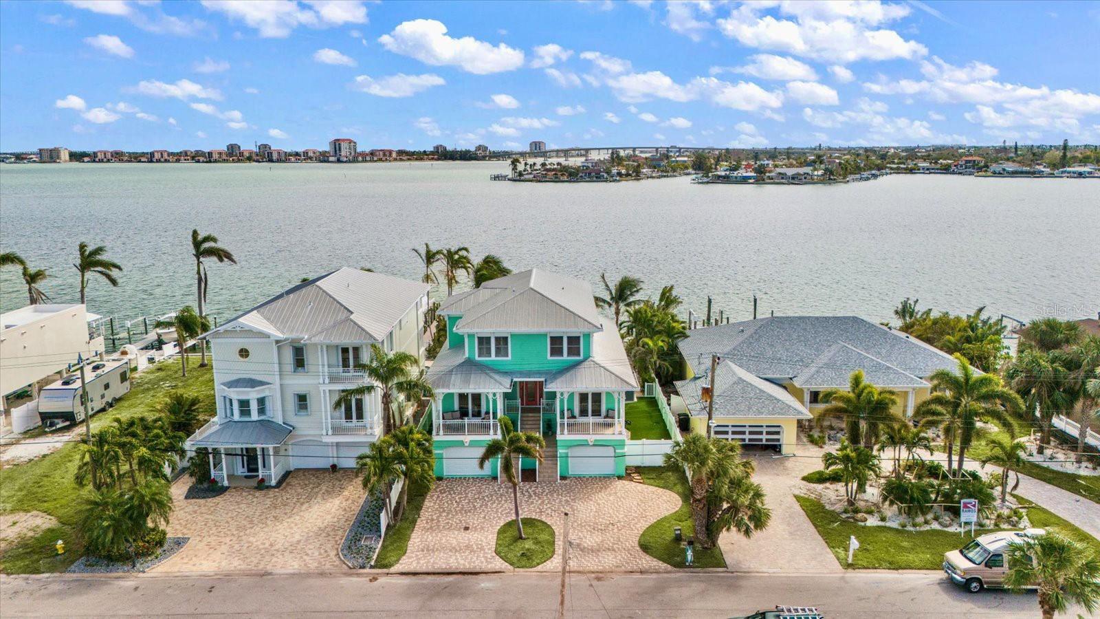 BOCA CIEGA ISLE - Residential
