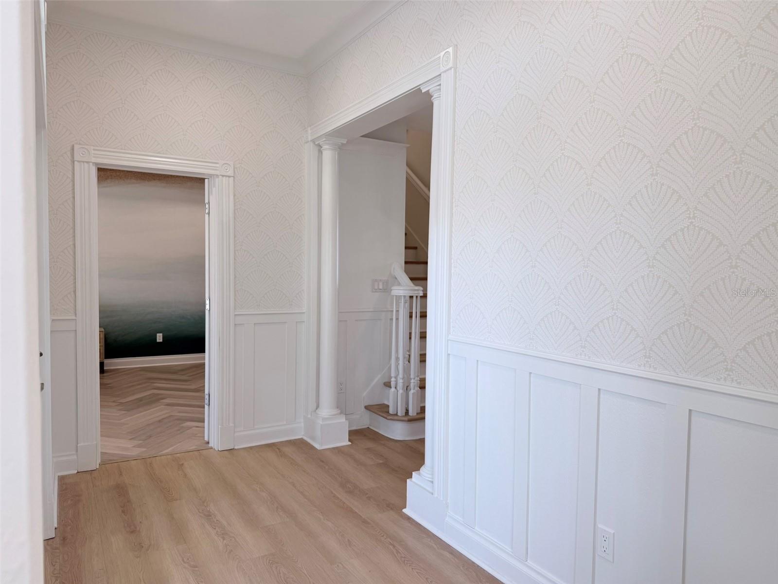 BOCA CIEGA ISLE - Residential