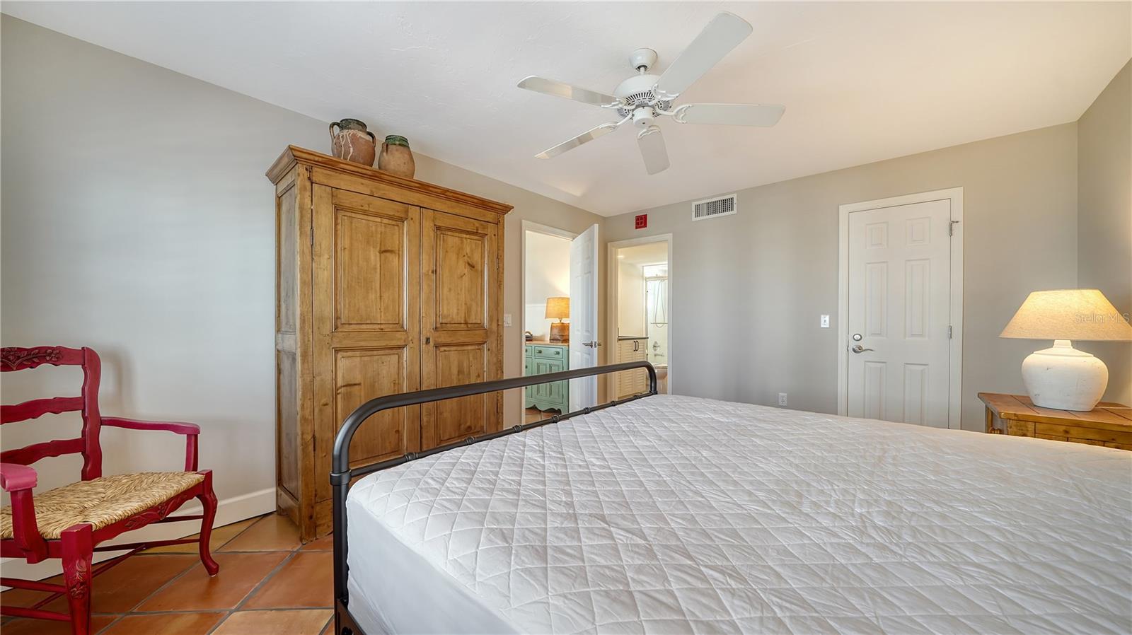 LIDO AMBASSADOR - Residential Lease