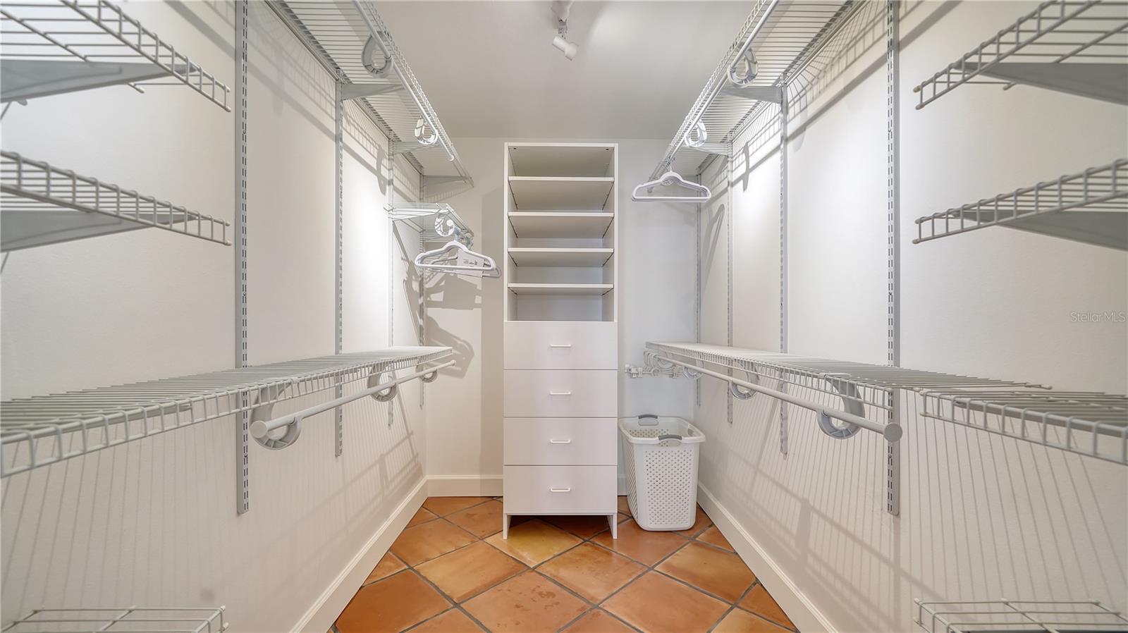 LIDO AMBASSADOR - Residential Lease