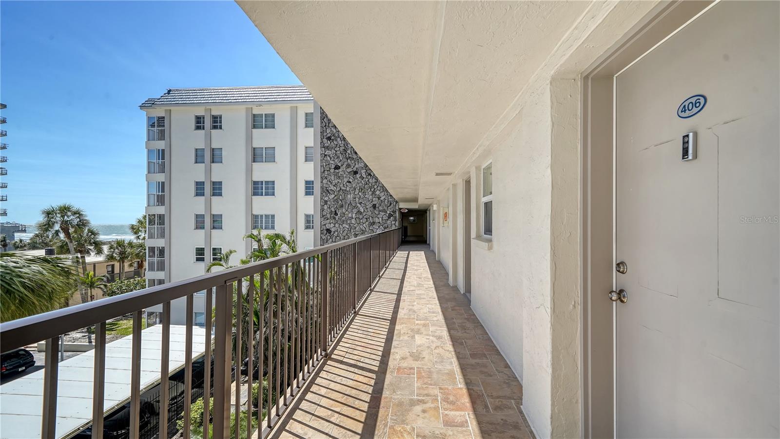 800 BENJAMIN FRANKLIN DRIVE 406