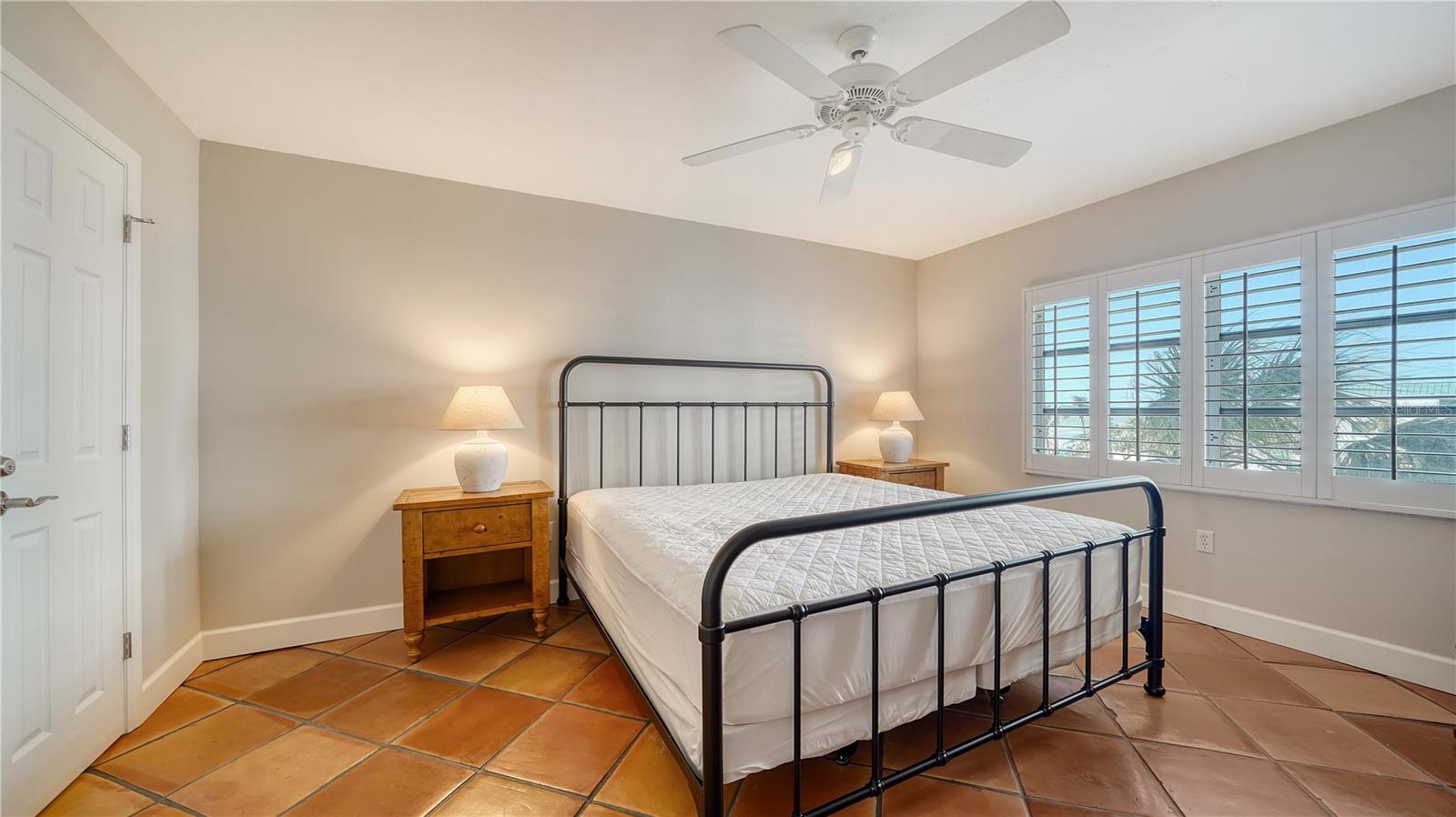 LIDO AMBASSADOR - Residential Lease