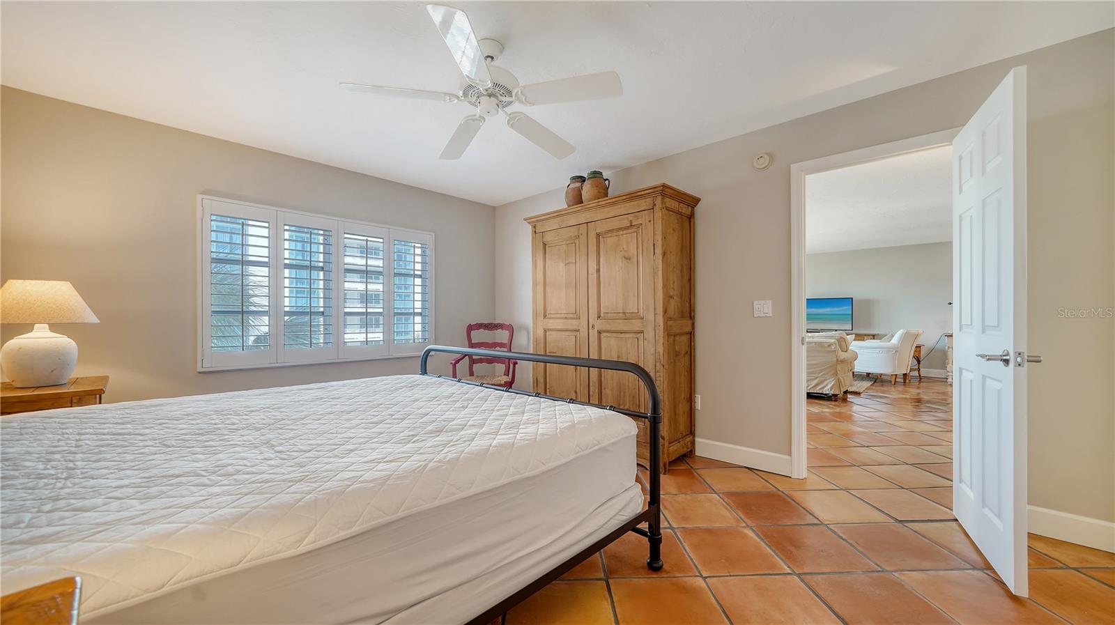 LIDO AMBASSADOR - Residential Lease