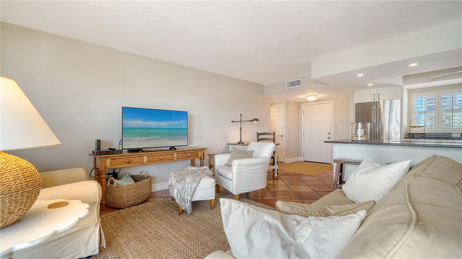 LIDO AMBASSADOR - Residential Lease