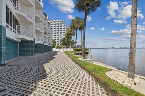 4950 BAYSHORE BOULEVARD 23 TAMPA FL 33611