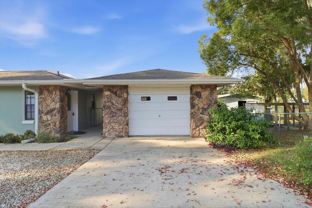 Photo of 10256 E Pike Drive, Inverness, FL 34450 (MLS # TB8451867)