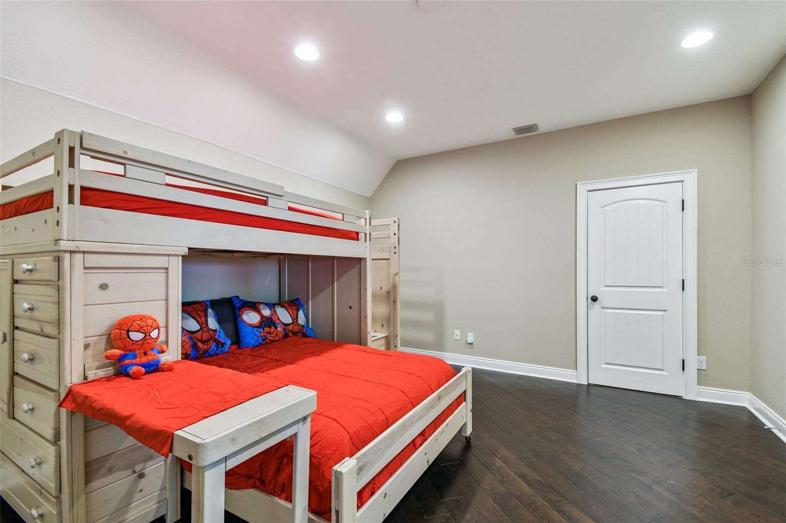 BRIGHTWATER BEACH ESTATES - Residential