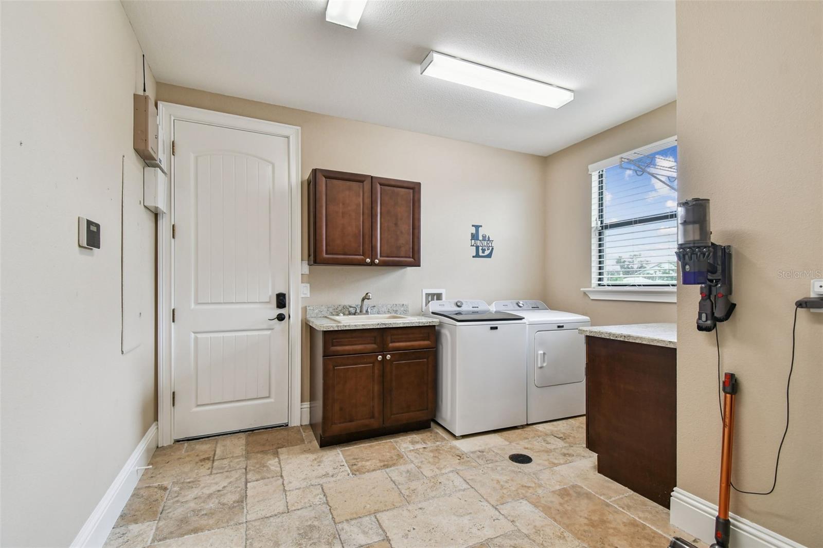 BRIGHTWATER BEACH ESTATES - Residential