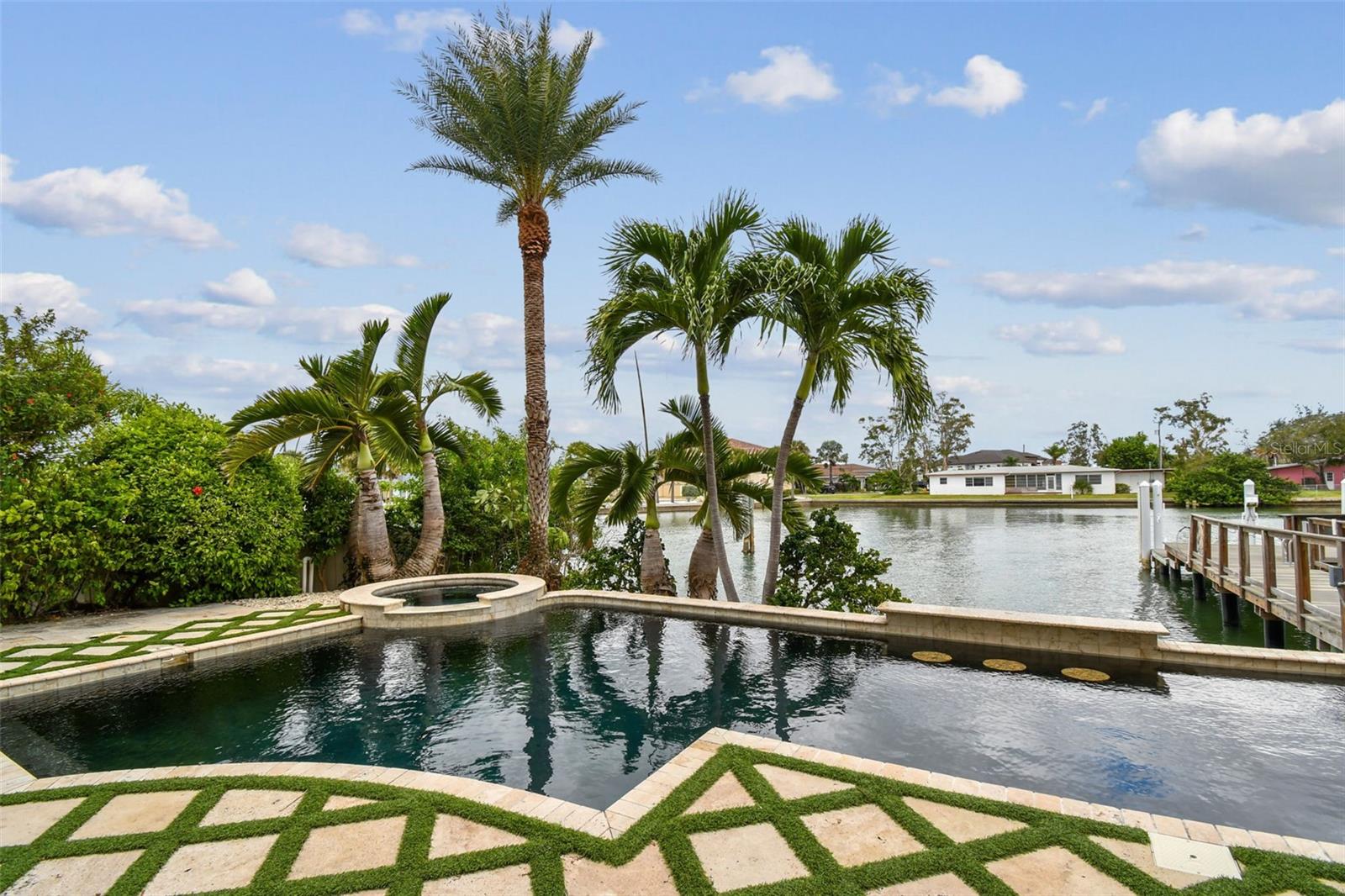 BRIGHTWATER BEACH ESTATES - Residential