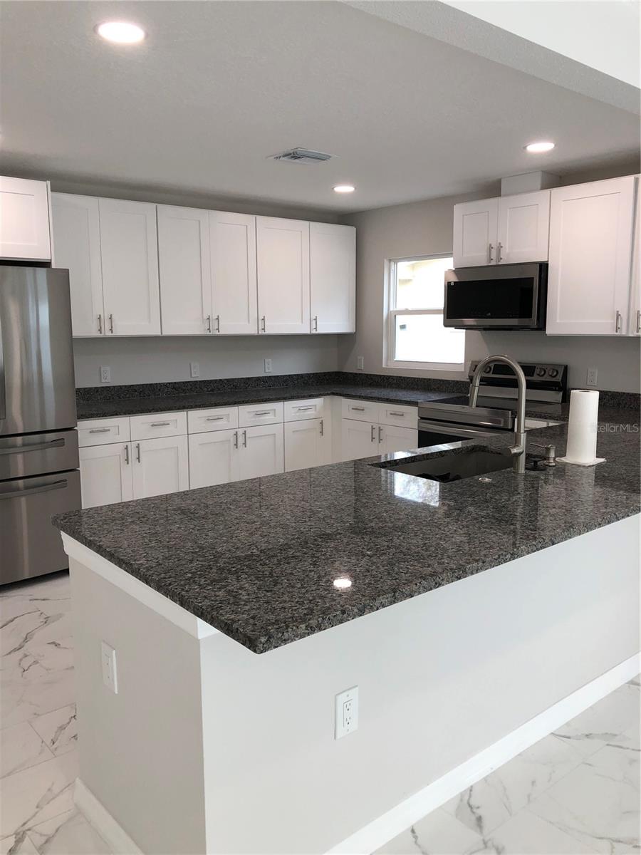 EASTWOOD - Residential Lease