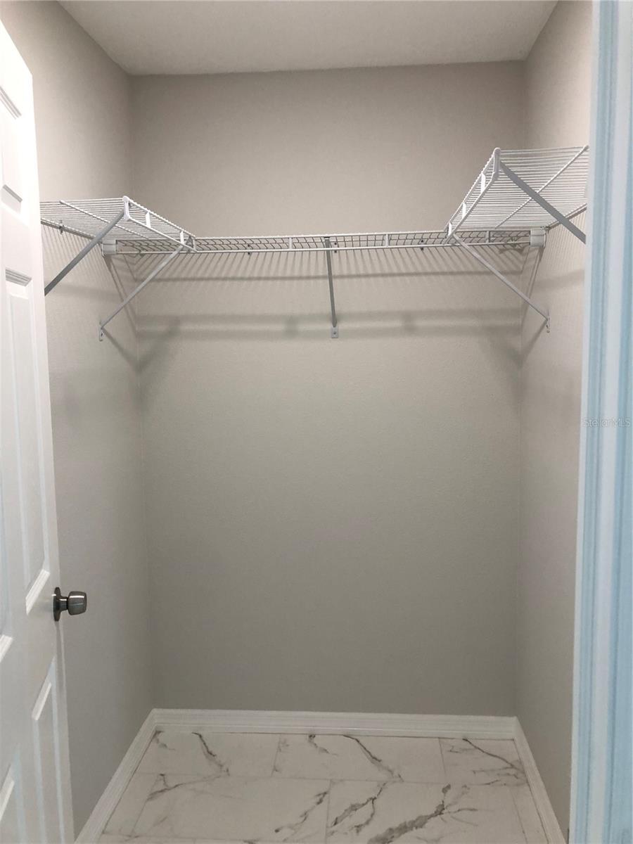 EASTWOOD - Residential Lease