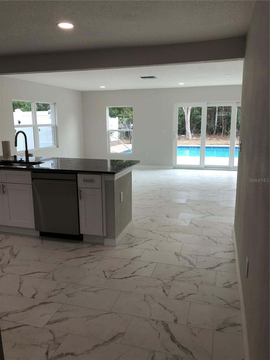 EASTWOOD - Residential Lease