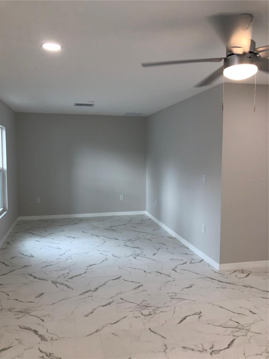 EASTWOOD - Residential Lease