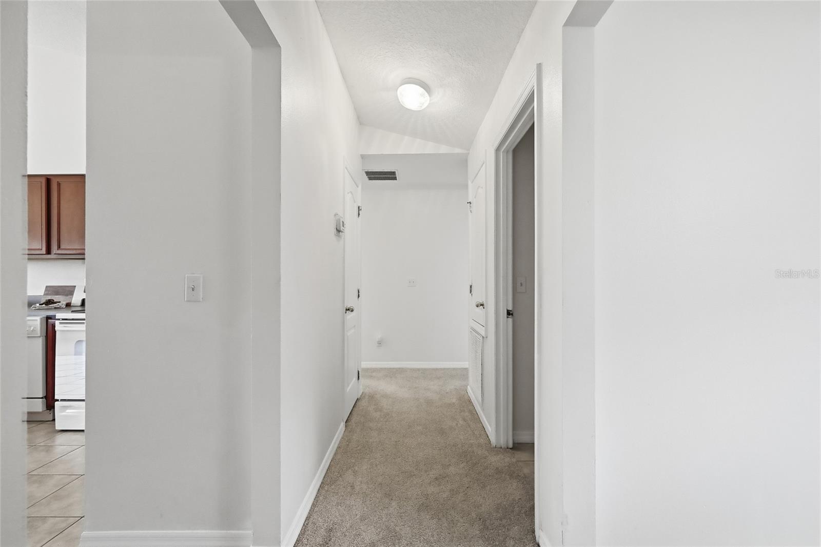 VILLAGE/BLACK BEAR UN #1 - Residential