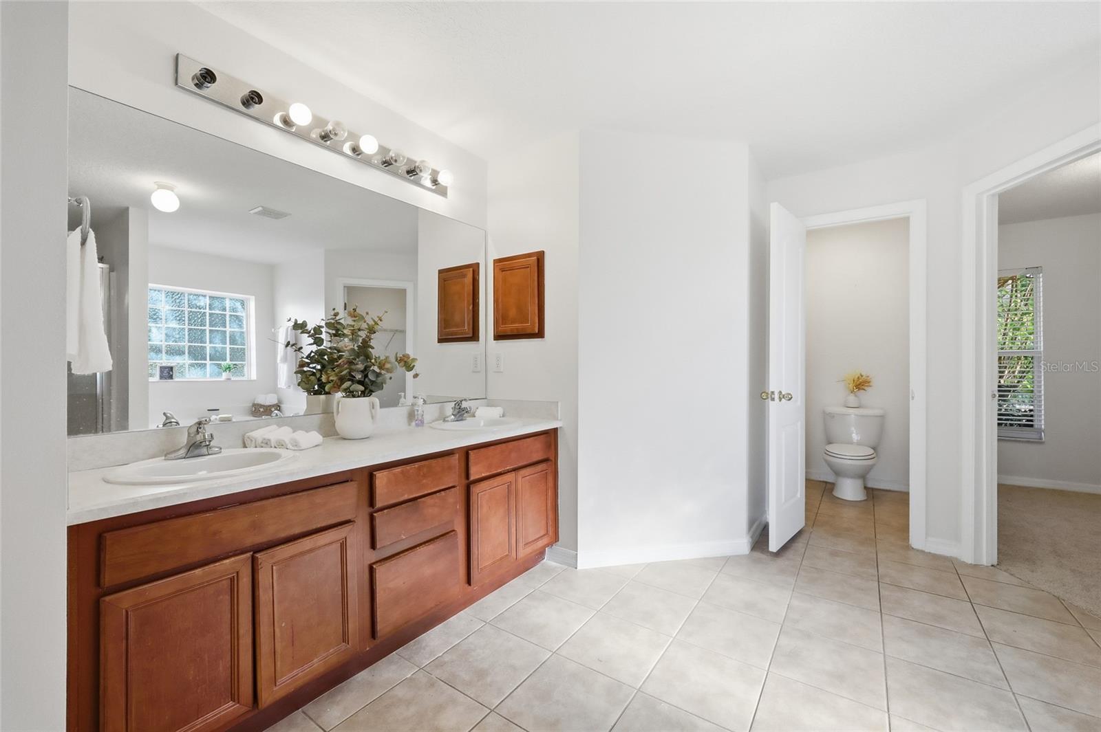 VILLAGE/BLACK BEAR UN #1 - Residential