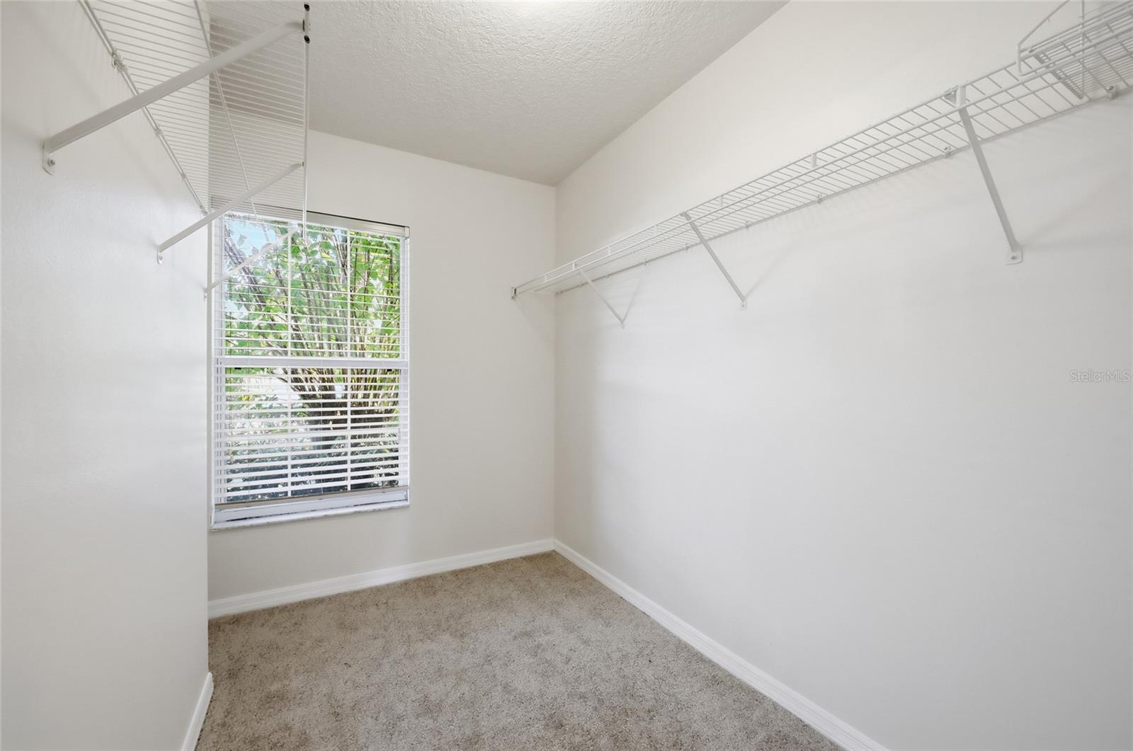 VILLAGE/BLACK BEAR UN #1 - Residential