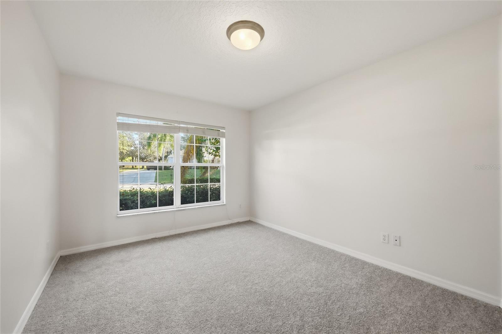 VILLAGE/BLACK BEAR UN #1 - Residential