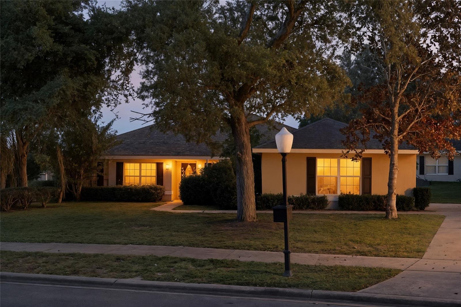 VILLAGE/BLACK BEAR UN #1 - Residential