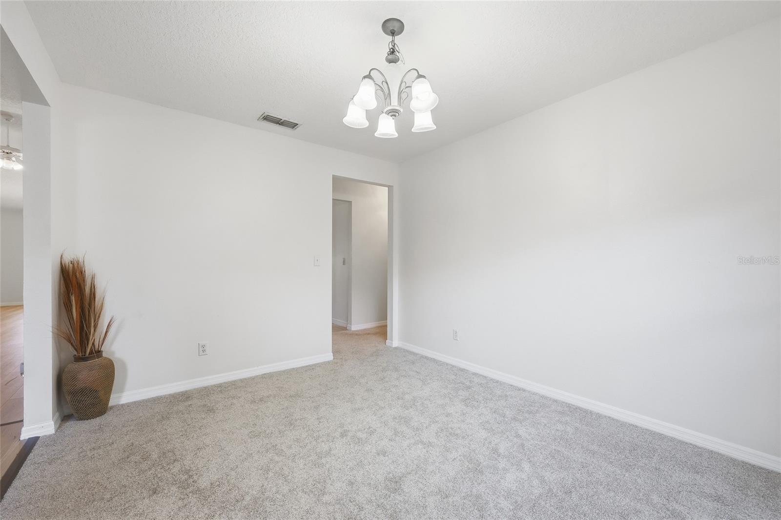 VILLAGE/BLACK BEAR UN #1 - Residential