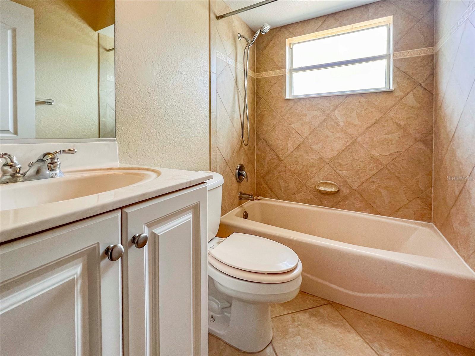 PORT CHARLOTTE SUB 25 - Residential Lease