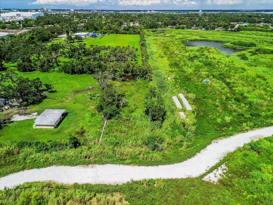 Lot for sale situated in the heart of Bradenton, with no HOA and no flood zone. Build your dream home on this centrally located lot with no HOA and no flood zone. Enjoy quick access to downtown Bradenton, waterfront dining, and the stunning beaches of Anna Maria Island, Holmes Beach, and Bradenton Beach. Sarasota and Tampa are just a short drive away, offering the best of Florida living.