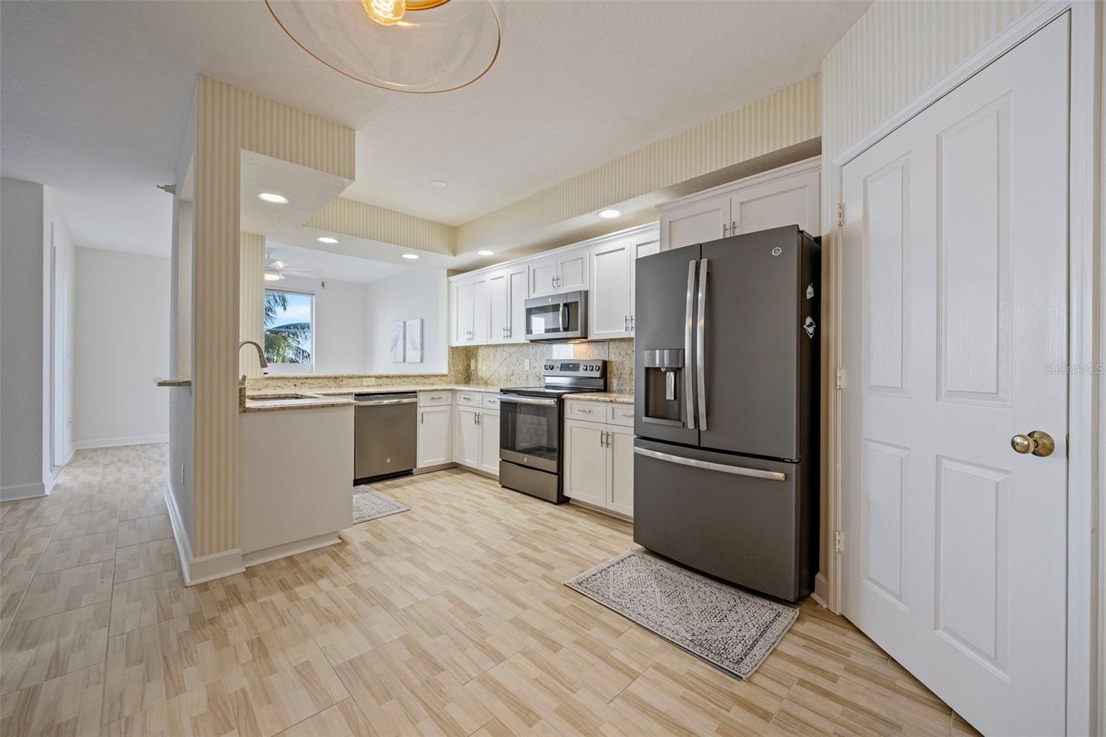 BACOPA BAY CONDO - Residential