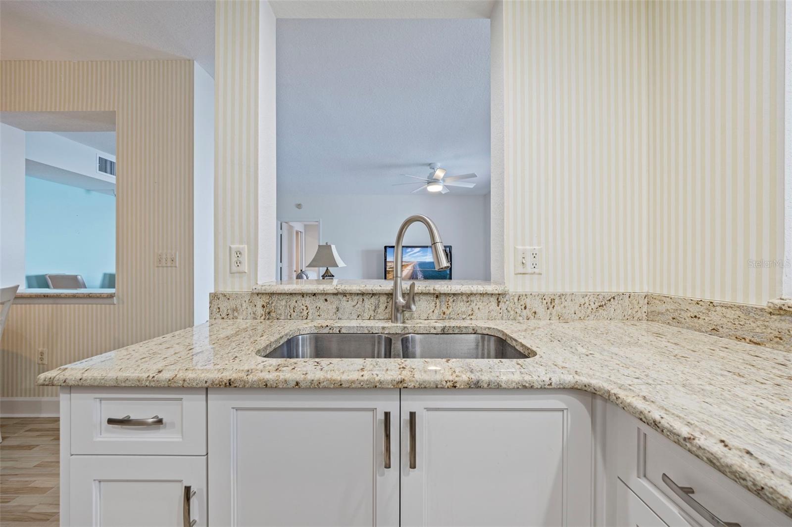 BACOPA BAY CONDO - Residential