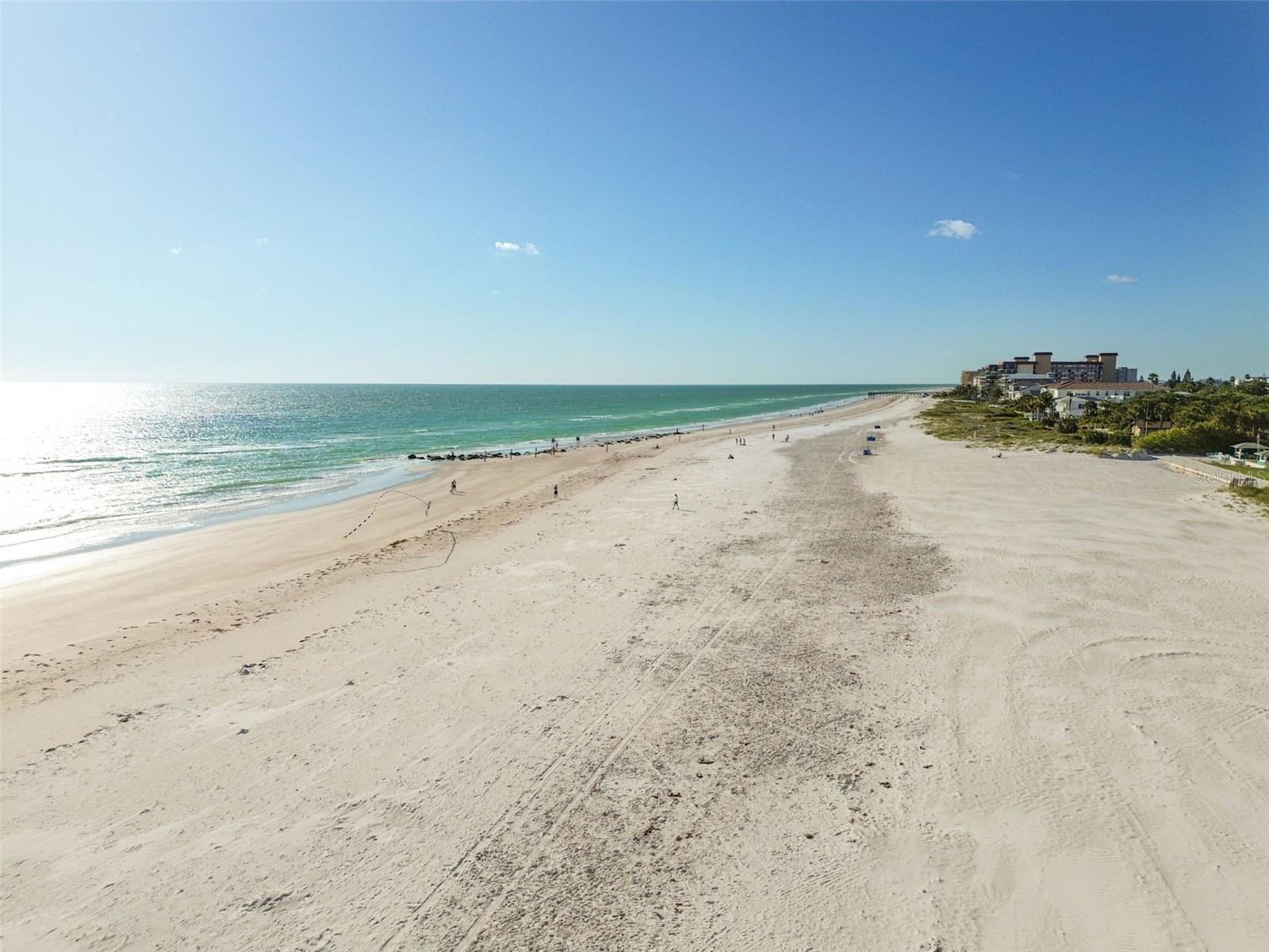 REDINGTON TOWERS BLDG 2 CONDO - Residential