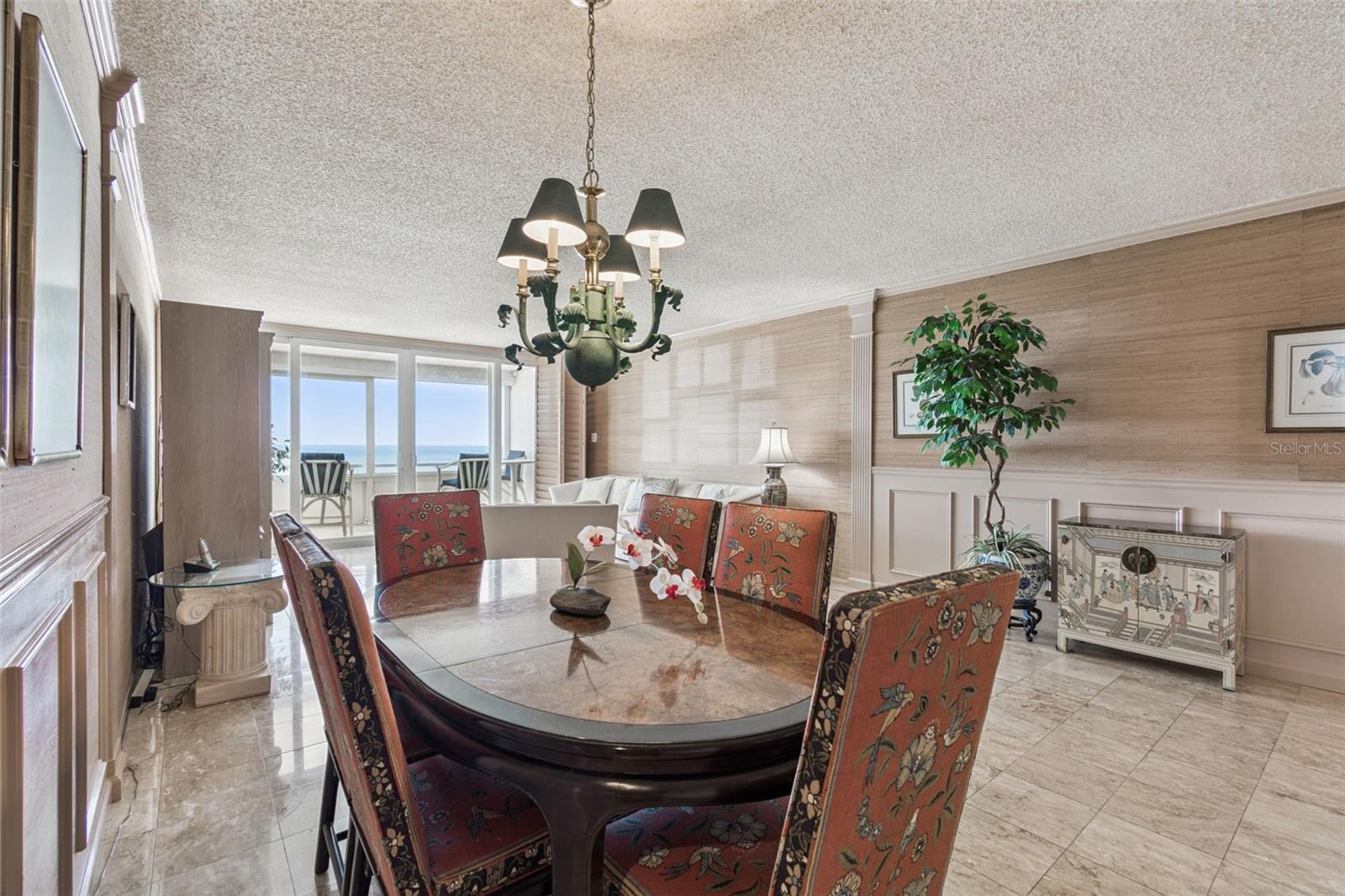 REDINGTON TOWERS BLDG 2 CONDO - Residential